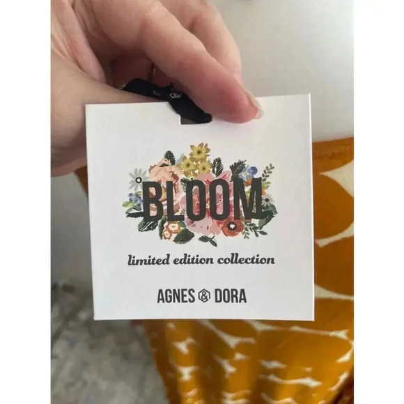 NWT Women's Agnes & Dora Dress - Size S - Yellow Big Gold Fun Dot Walker - Picture 8 of 10